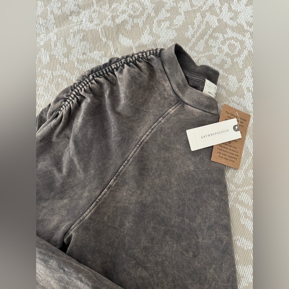 🆕 NWT Anthropologie • T.La Ruched Sweatshirt • Medium • Black - Picture 10 of 14